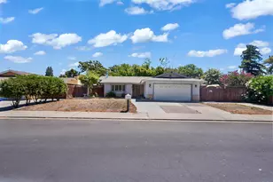 3828 Moorea Dr, Modesto, CA 95356 - Photo 2
