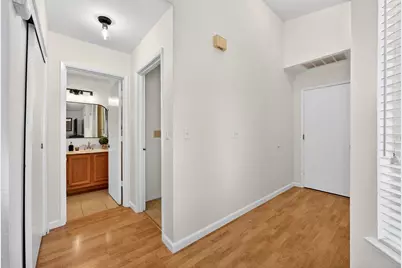 8312 Fintown Court, Sacramento, CA 95828 - Photo 18