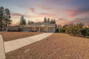 8312 Fintown Ct, Sacramento, CA 95828 - Photo 2