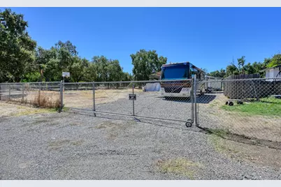 6948 Dry Creek Road, Rio Linda, CA 95673 - Photo 56