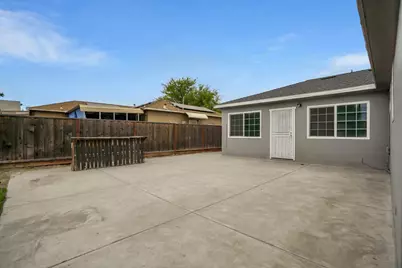 455 N Lincoln Avenue, Manteca, CA 95336 - Photo 22