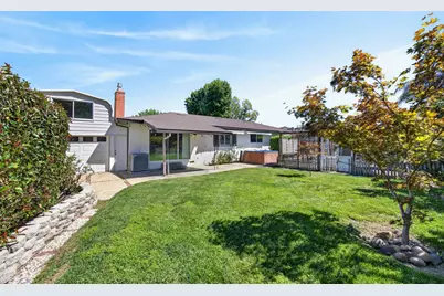 6792 Orleans Way, Sacramento, CA 95831 - Photo 46