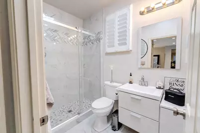 9531 Hollow Creek Way, Elk Grove, CA 95624 - Photo 22