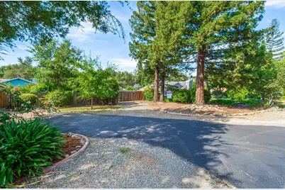 7070 Robin Hood Way, Granite Bay, CA 95746 - Photo 76