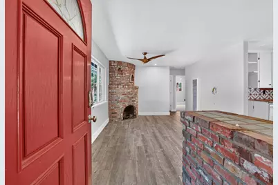 3419 25th Avenue, Sacramento, CA 95820 - Photo 6
