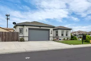 986 Harvest Mill Dr, Manteca, CA 95336 - Photo 2
