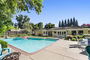 854 Piccadilly Cir, Sacramento, CA 95864 - Photo 36
