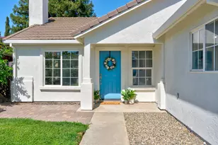 4611 Glimmer Ln, Turlock, CA 95382 - Photo 12