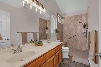 4611 Glimmer Lane, Turlock, CA 95382 - Photo 26