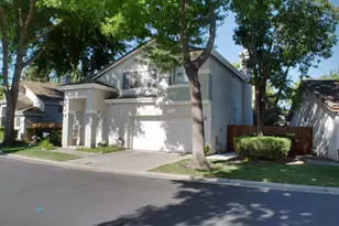 3683 Whispering Creek Cir, Stockton, CA 95219 - Photo 4