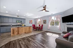 1796 Camino Real Way, Roseville, CA 95747 - Photo 2