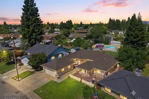 1740 Tamarack Dr, Yuba City, CA 95991 - Photo 4