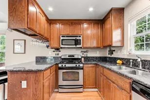 4870 Q St, Sacramento, CA 95819 - Photo 54