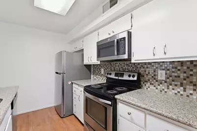 100 Del Verde Circle #3, Sacramento, CA 95833 - Photo 10