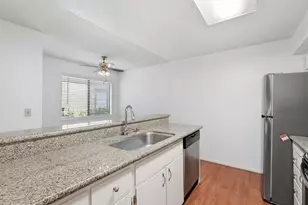 100 Del Verde Cir, Sacramento, CA 95833 - Photo 6