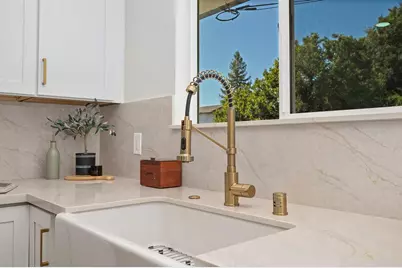 2001 Maryal Drive, Sacramento, CA 95864 - Photo 30