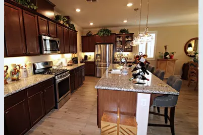 286 Columbus Drive, Manteca, CA 95337 - Photo 10