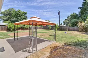 6616 Pepperwood Way, Carmichael, CA 95608 - Photo 20