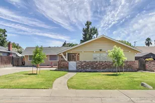 6616 Pepperwood Way, Carmichael, CA 95608 - Photo 2