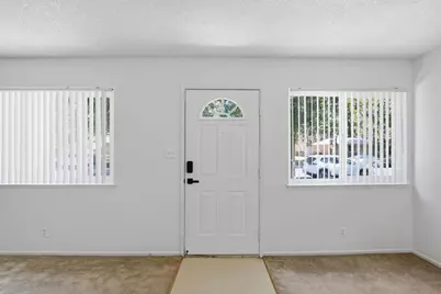 2220 Chrysler Drive #1, Modesto, CA 95350 - Photo 4