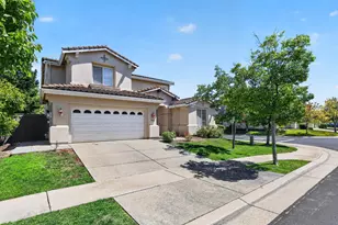 9845 Bobbell Dr, Elk Grove, CA 95757 - Photo 2