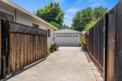 5424 Spilman Ave, Sacramento, CA 95819 - Photo 52