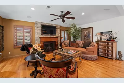 928 Enslen Avenue, Modesto, CA 95350 - Photo 10