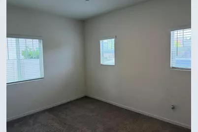 1211 Willow Hill Avenue, Sacramento, CA 95834 - Photo 38
