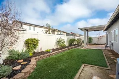 1211 Willow Hill Avenue, Sacramento, CA 95834 - Photo 4