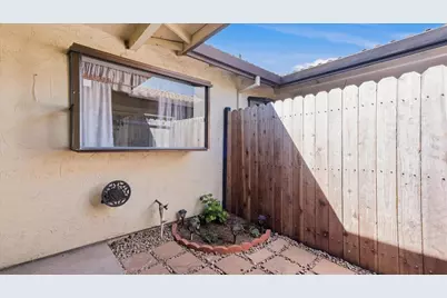 8790 Fox Creek Drive, Stockton, CA 95210 - Photo 4