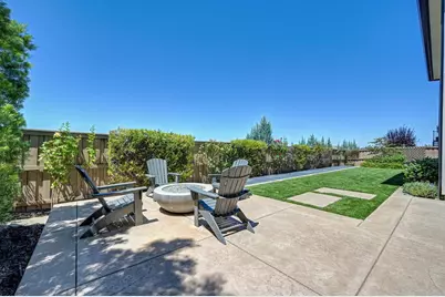 677 Sundahl Drive, Folsom, CA 95630 - Photo 46
