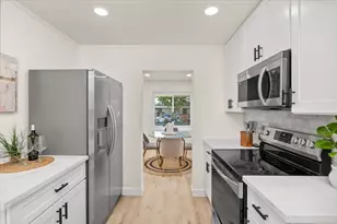 3318 Horseshoe Dr, Sacramento, CA 95821 - Photo 12