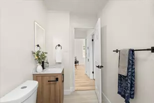 3318 Horseshoe Dr, Sacramento, CA 95821 - Photo 16