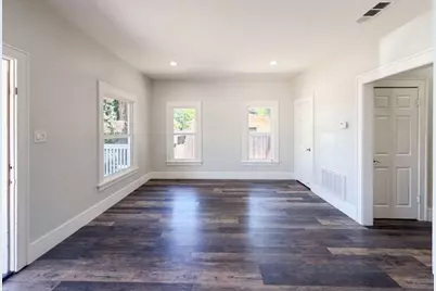1860 W Willow Street, Stockton, CA 95203 - Photo 8