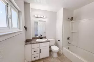 1860 W Willow St, Stockton, CA 95203 - Photo 22