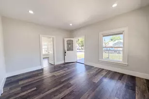 1860 W Willow St, Stockton, CA 95203 - Photo 10