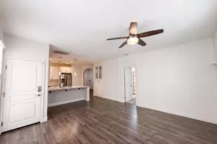 4920 Ocean Ln, Elk Grove, CA 95757 - Photo 8
