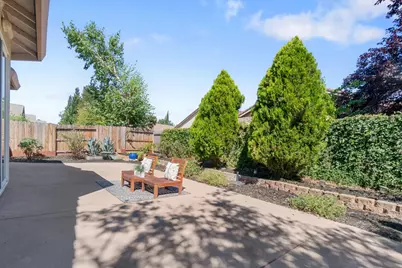 3241 Aboto Way, Rancho Cordova, CA 95670 - Photo 38