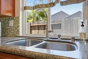 3609 Grimshaw Way, Elk Grove, CA 95758 - Photo 12