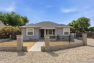 530 13th St, Colusa, CA 95932 - Photo 1