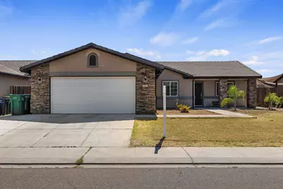 6902 Falcon Avenue, Winton, CA 95388 - Photo 1