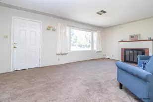 1860 Carol Ave, Merced, CA 95341 - Photo 6