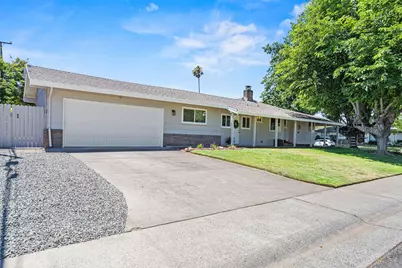 1272 Gary Way, Carmichael, CA 95608 - Photo 2
