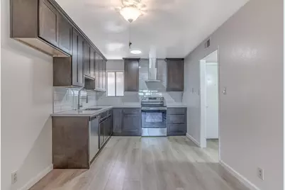 3722 W Benjamin Holt Drive #10, Stockton, CA 95219 - Photo 8