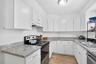 8008 32nd Ave, Sacramento, CA 95824 - Photo 6