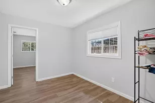 8008 32nd Ave, Sacramento, CA 95824 - Photo 14