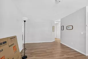 8008 32nd Ave, Sacramento, CA 95824 - Photo 8
