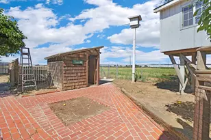 13806 Wells Ln, Lodi, CA 95240 - Photo 36