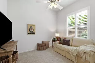 11 Eastham Ct, Sacramento, CA 95833 - Photo 16