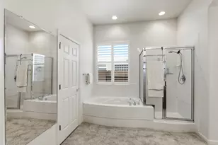 11 Eastham Ct, Sacramento, CA 95833 - Photo 26